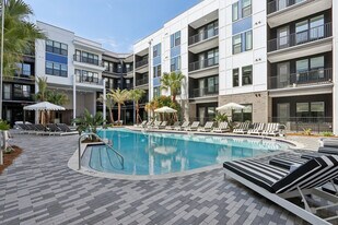 Artea Apartments in Jacksonville, FL - Building Photo