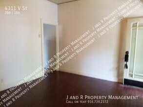 4311 V St in Sacramento, CA - Building Photo - Building Photo