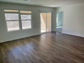 2566 Aaron Pl in Bullhead City, AZ - Building Photo - Building Photo