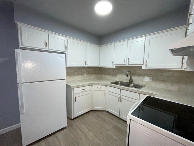 625 Augusta Ave in Tyler, TX - Building Photo - Building Photo