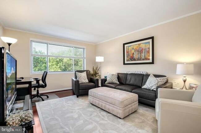 8315 N Brook Ln, Unit 604 in Bethesda, MD - Building Photo - Building Photo