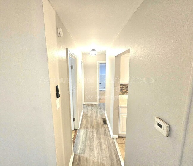 241 Grampian Rd in St. Louis, MO - Building Photo - Building Photo