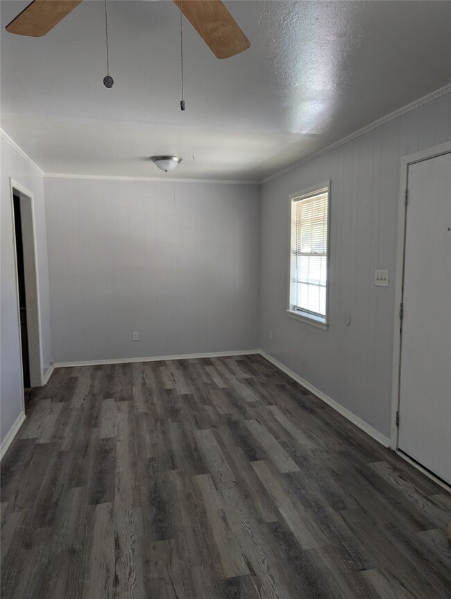 1311 1/2 21st St in Huntsville, TX - Building Photo - Building Photo