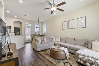 2000 Bleeker Cv in Bryan, TX - Building Photo - Building Photo