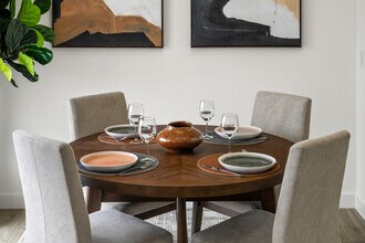 28 Heritage Mnr in Cochrane, AB - Building Photo - Building Photo