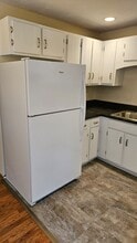 165 Alice St, Unit 1 in Torrington, CT - Building Photo - Building Photo