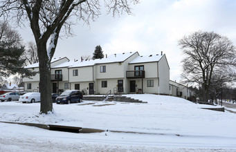 Thornton Terrace in Akron, OH - Building Photo - Building Photo