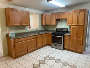 1021 W Edgewater Dr in Tucson, AZ - Foto de edificio - Building Photo