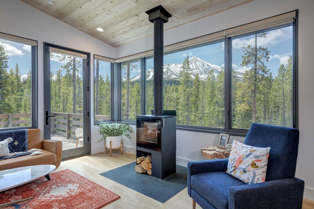 26 Lakewood Dr in Big Sky, MT - Building Photo