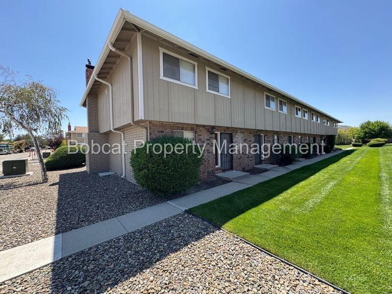 1330 Ashby Ct in Carson City, NV - Building Photo