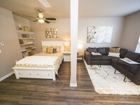 Building Photo - Highland Place Apartamentos in Denver, Colorado