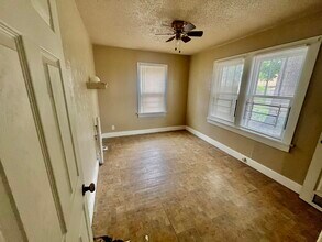 2121 17th St in Lubbock, TX - Building Photo - Building Photo