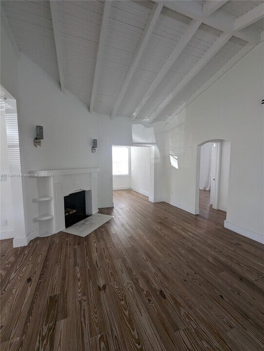 1719 SW 15th St in Miami, FL - Building Photo