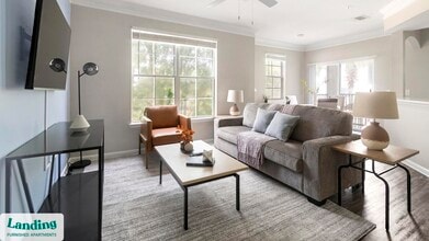 4435 Touchton Rd in Jacksonville, FL - Foto de edificio - Building Photo