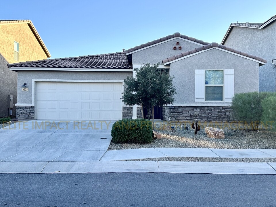 9814 E Miller Peak Trl in Tucson, AZ - Building Photo
