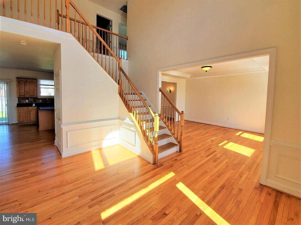 11406 Fox Chase Ct in Hagerstown, MD - Building Photo