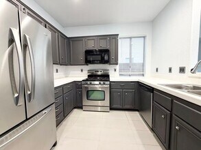 9629 Bending River Ave in Las Vegas, NV - Building Photo - Building Photo