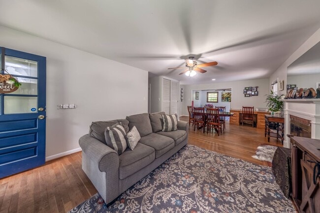 134 Berkeley Ln in Williamsburg, VA - Building Photo - Building Photo