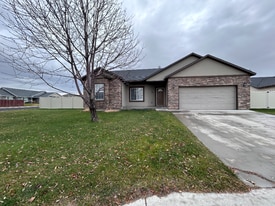 1311 Kimberly Meadows Rd in Kimberly, ID - Building Photo