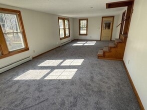 950 Wachusett St in Holden, MA - Building Photo - Building Photo