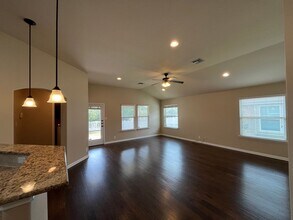 809 Walnut Canyon Blvd in Pflugerville, TX - Building Photo - Building Photo