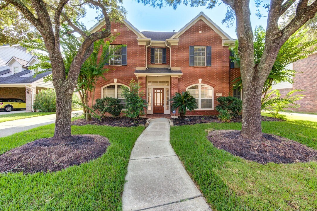 1807 Garden Terrace Dr in Katy, TX - Building Photo