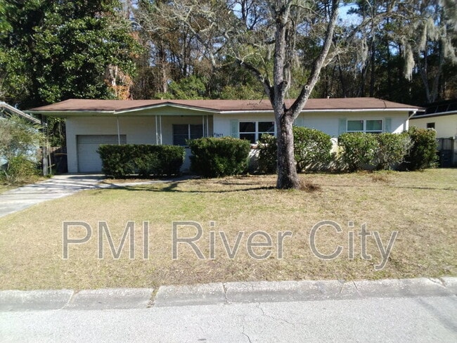 property at 7473 Greenway Dr