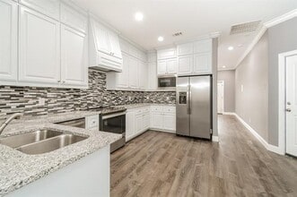 1202 Alisa Ln. in Arlington, TX - Building Photo - Building Photo