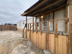 568-5914-10 Road in Cleveland, TX - Building Photo