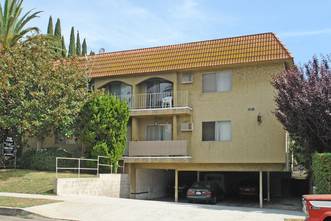 3436 Vinton Ave in Los Angeles, CA - Foto de edificio - Building Photo