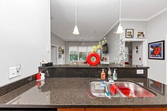 384 Ralph McGill Blvd NE in Atlanta, GA - Building Photo - Building Photo