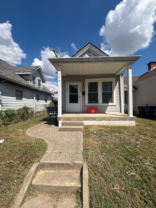 143 Harlan Ave in Louisville, KY - Building Photo