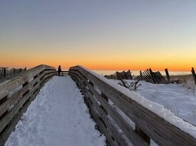 304 Lincoln Blvd in Long Beach, NY - Building Photo