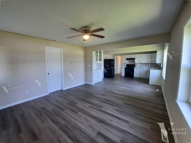 2958 W Nichols St in Springfield, MO - Foto de edificio - Building Photo