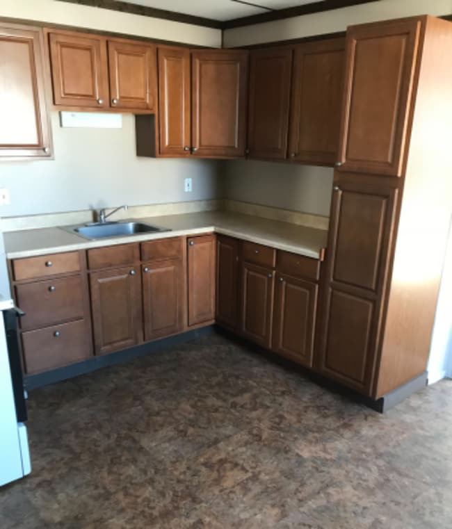 244 Main St in Hellertown, PA - Building Photo - Building Photo