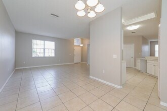 565 Viceroy Ct in Kissimmee, FL - Building Photo - Building Photo