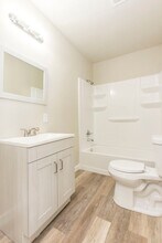 2717 E Washington Ave in Des Moines, IA - Building Photo - Building Photo