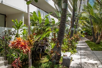 The Kalia in Honolulu, HI - Foto de edificio - Building Photo