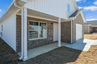 590 Woodland Cir in Odenville, AL - Building Photo - Building Photo