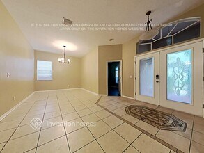 1922 Raven Manor Dr in Dover, FL - Building Photo - Building Photo