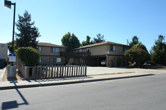 25 Massa St in Salinas, CA - Building Photo - Building Photo