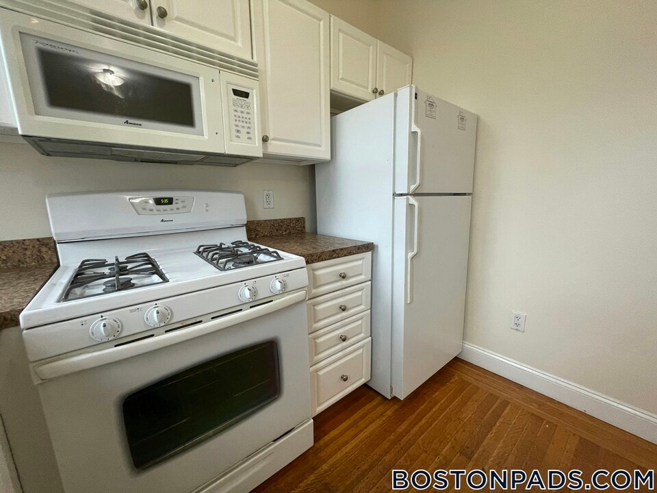 53 Ashford St in Boston, MA - Building Photo