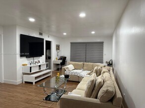 2024 SE 27th Dr in Homestead, FL - Building Photo - Building Photo