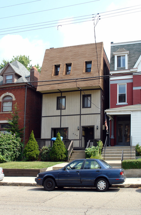 659 Maryland Ave in Pittsburgh, PA - Building Photo