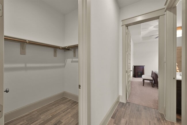 2072 Laurie Darlin Dr