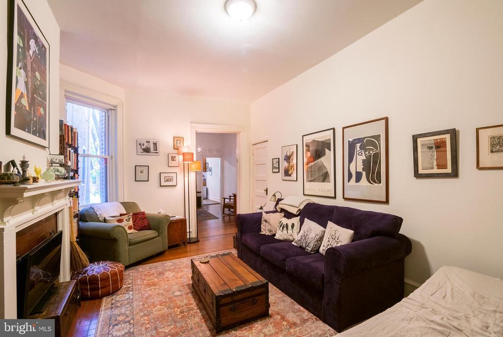 4229 Osage Ave in Philadelphia, PA - Building Photo