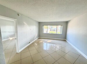 251 SE 6th Ave in Pompano Beach, FL - Building Photo - Building Photo