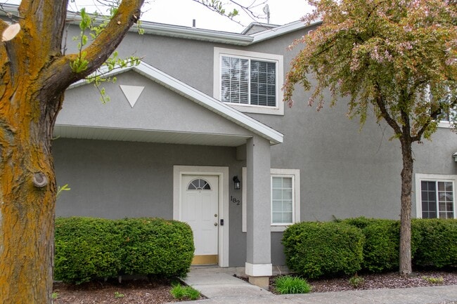 property at 182 Penny Ln