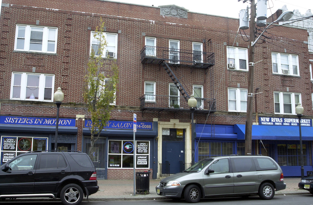 418-432 Central Ave in Orange, NJ - Foto de edificio