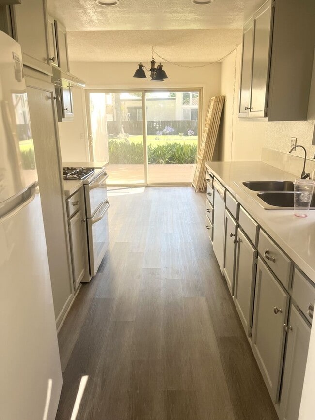 46 Del Sol Ct in San Luis Obispo, CA - Building Photo - Building Photo